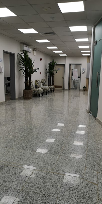 أكاديمية طب الأسرة بالتجمع الصحي بالقصيم - Saudi Arabia|3734، الجامعيين، بريدة 52385 8138،