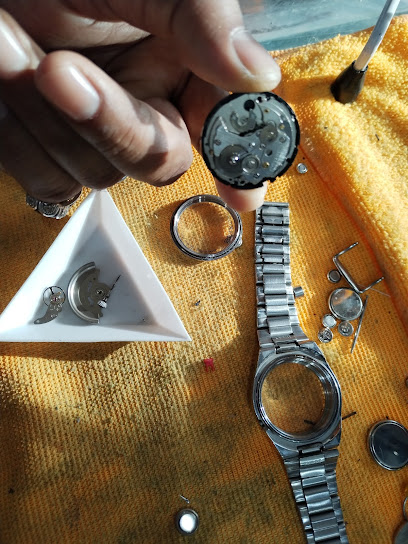 Watch repair محل تصليح ساعه - Saudi Arabia|Dammam 32271|An Nada|Abu Bakr Alsiddiq St