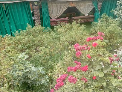 Rashed Al Qurashi Rose Factory - Taif -