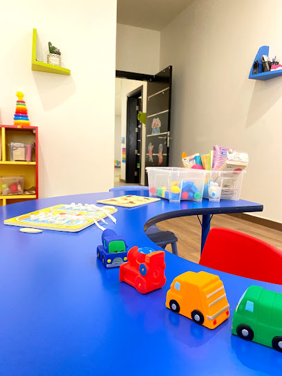 Little Moons Child Care Center - Saudi Arabia|Al Khobar 34226|Al Rakah Al Janubiyah|4908 6929 عبد الرحمن الداخل،