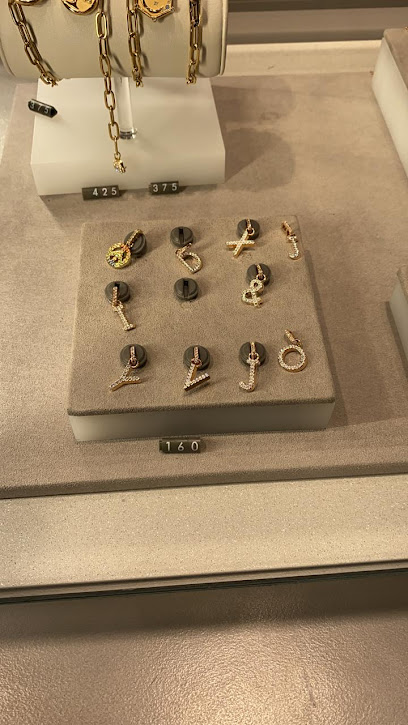 Swarovski Faisaliah Mall - Prince Sultan Gate - Saudi Arabia|Riyadh|Al Faisaliah Mall|Prince Sultan Bin Abdulaziz Rd