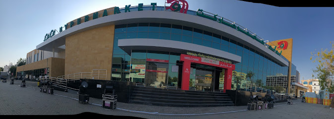 Lulu Hypermarket - Madeena Road - Saudi Arabia|Jeddah 23214|Al Sharafeyah|G58J+PJ