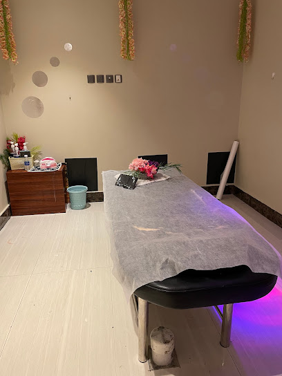 مساج المكارم - Saudi Arabia|Al Khobar 34716|طريق الملك خالد، 34716،|العزيزية