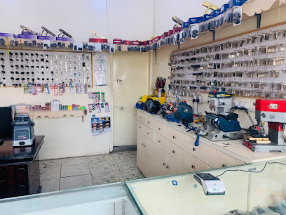 للمفاتيح - Riyadh - +966 53 008 4847