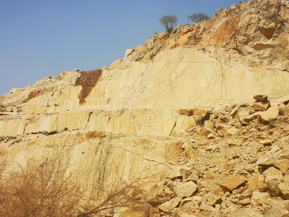 001 Marble Mountain - Madrakah -