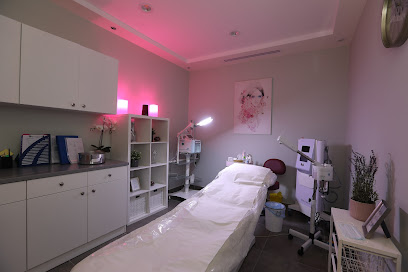 Beauty and Care Clinics - بيوتي اند كير - Jeddah - +966 9200 09149