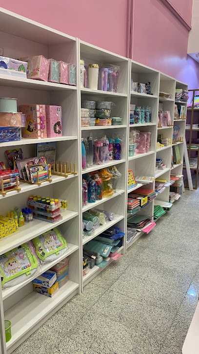 مكتبة حكاية حرف - Dammam Saudi Arabia|7719 Umar Ibn Khattab|Al Faisaliyah|Al 4549 Slwa