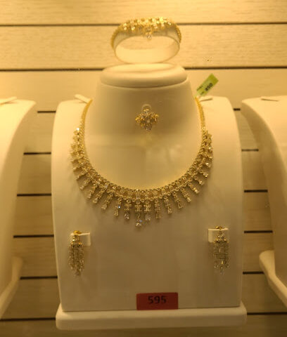 نفائس الالماس فرع الفضه فقط - Dammam -