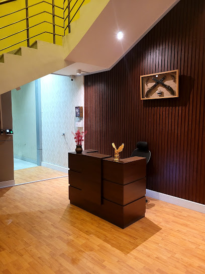 مركز الدانة - Saudi Arabia|Abha 62524|Alarin|King Abdul Aziz Rd