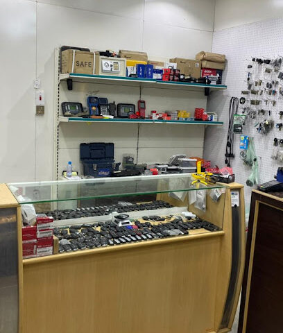 محل مفاتيح البندر للمفاتيح - Taif - +966 56 353 6600