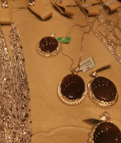 spinzar jewelry - مجوهرات سڤنزر - Al Madinah Al Munawwarah - +966 59 663 6033