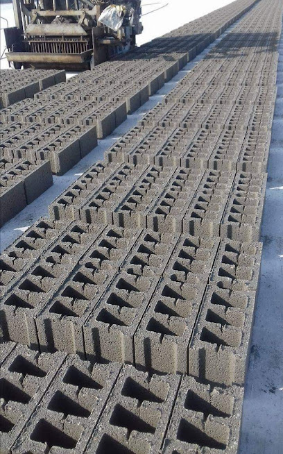 مصنع سعد فالح فايز الشرافي الدوسري للمنتجات الاسمنتية - Saudi Arabia|As Sarrar 37412،|CCAA6497، 6497 الصرار 191، 3184،
