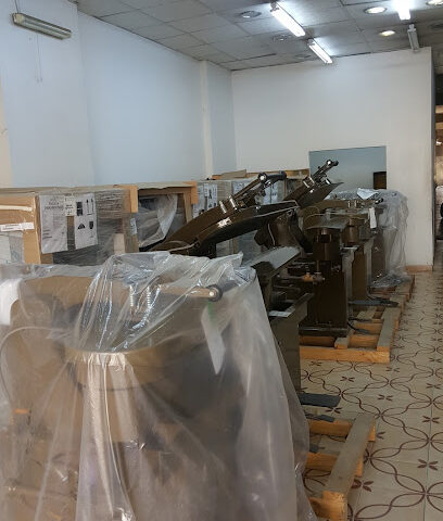 شركة الصغير لمعدات المغاسل - Khamis Mushait - +966 55 638 4707