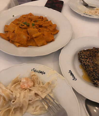 Scatola - Al Khobar - +966 54 176 4401