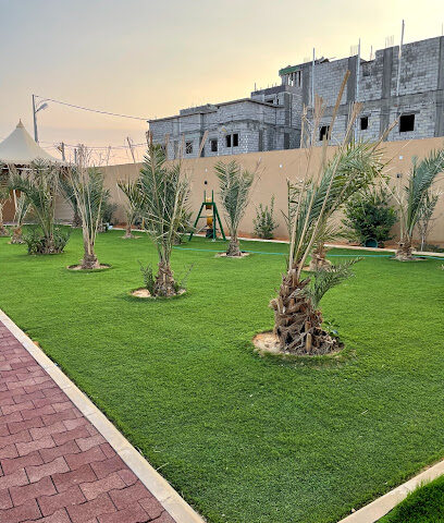 رواد العشب الصناعي شركة المزيني - Dammam -