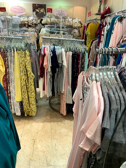 Nayomi نعومي - Saudi Arabia|Al Madinah Al Munawwarah|Abu Bakr Al Siddique St Madinah International Market