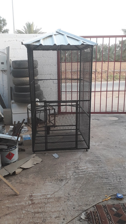 ورشة مضاوي السحيباني للنجارة - Saudi Arabia|Al Khabra 52717،|QFAA2178، 2178 شارع سعيد بن مقرن، 6541، حي الصناعية،