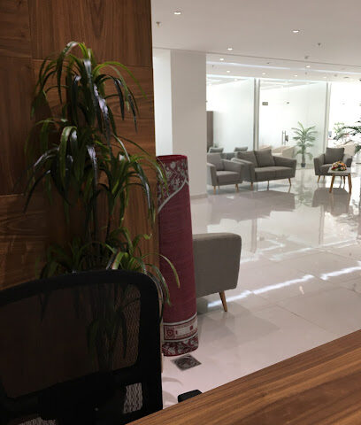 شركة خالد بخيت محامون ومستشارون - Jazan - +966 53 381 3338