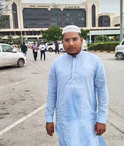 Amir Iqbal sial - Kubbri rija l'alma, Abha Rd - +966 53 266 4023