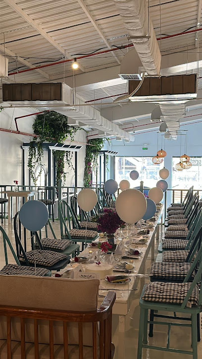 Santorini Lounge - Saudi Arabia|Arar 73551|Almabarakiyah|4700 7843 طريق الأمير ماجد بن عبدالعزيز،