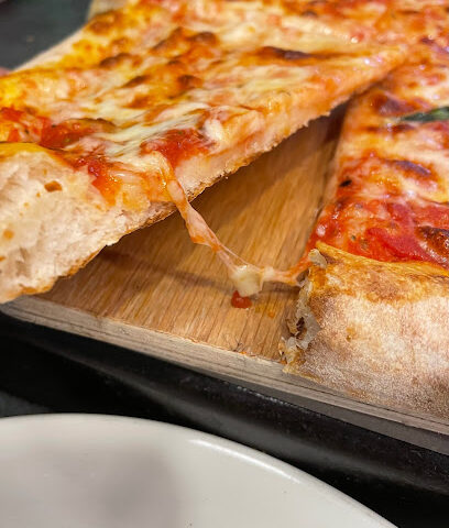 Pizza Almetro - Jeddah - +966 12 655 3400