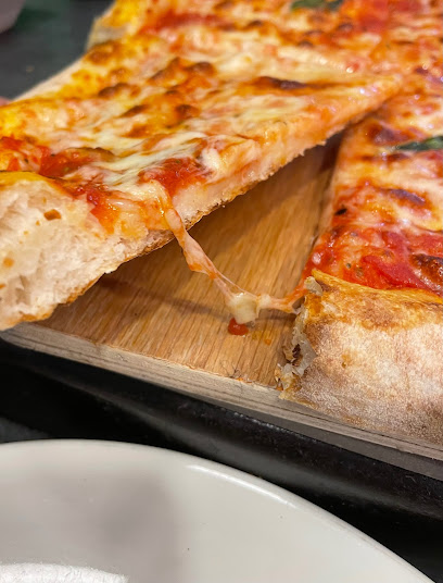 Pizza Almetro - Saudi Arabia|Jeddah 23513|Ash Shati|H4XC+F9P
