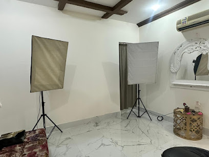 Studio Adhwa alfanoos استوديو أضواء الفانوس - Riyadh - +966 58 143 9201