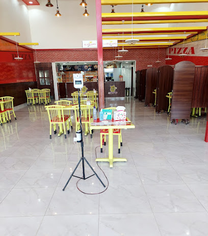 ابن الوزير مطاعم وفطائر حفرالباطن الصفوة - Hafar Al Batin - +966 13 725 3939