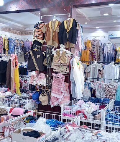 مؤسسة قرية رياض توفير للتجارة - Al Qurayyat - +966 55 813 1786