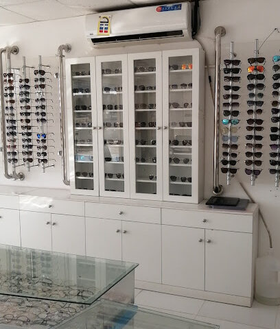 مشعل للنظارات - Al Badayea - +966 16 331 0609