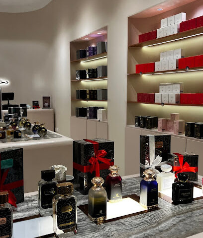 دخون الاماراتية - Al-Kharj - +966 9200 02360
