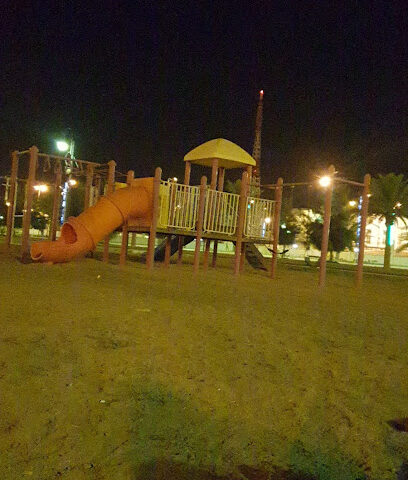 حديقة ميدان الاحتفالات - Uyun Al Jawa -
