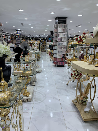 مزايا نجد للعطور ومستحضرات التجميل - الباحة - Saudi Arabia|Al Bahah 65522|Town Center