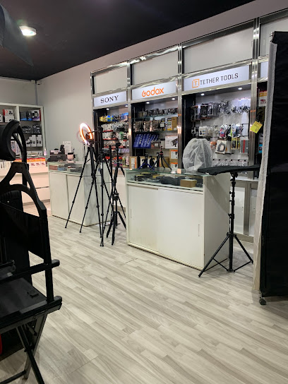 Lens Light - Saudi Arabia|Riyadh 12251|Al Wurud|ابي الفضل،