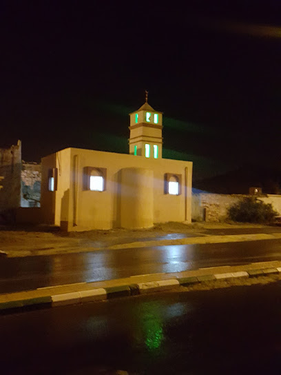 مسجد ال عشه - Saudi Arabia|Tanomah 62799|King Faisal Rd|W5X9+MQP