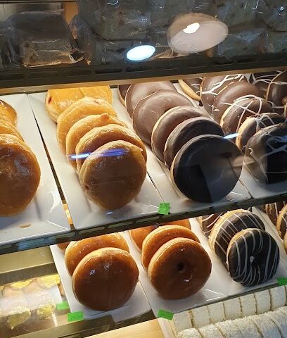 FUCHSIA Bakery - Al Mubarraz - +966 800 306 1111