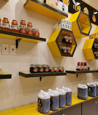 Abu Bakr Alsiddiq St - Dammam - +966 57 636 4365
