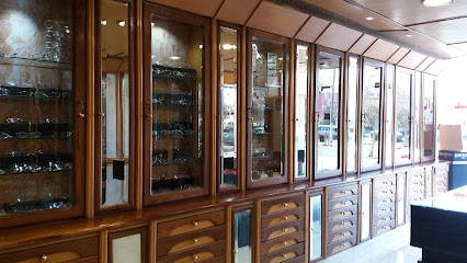 الملا للنظارات - Mecca - +966 58 227 4991