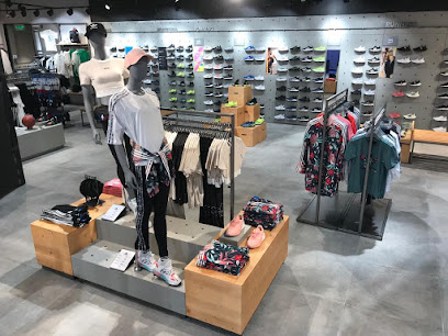 adidas Performance - Al Rashed Mall - Delta - Al Khobar - +966 12 229 4000