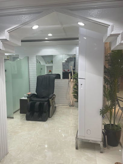 Salon minimum Moroccan bath and massage - Tabuk Saudi Arabia|تبوك - الشارع العام|٣٠٠ متر، عاليمين|بعد سوق الذهب