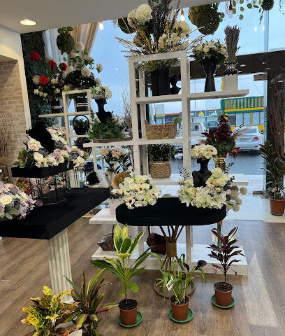 Flower box - Khamis Mushait - +966 50 203 0775