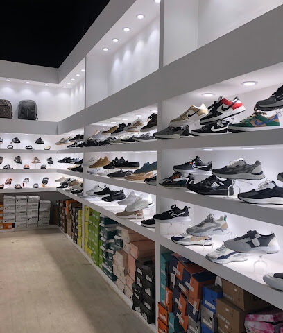 خطوه للاحذيه - Az Zulfi - +966 55 859 6977