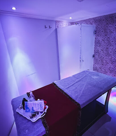 مساج فندق الدمام بالاس - Dammam - +966 53 403 9000