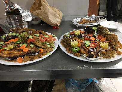 مطعم ثمار البحر الأحمر للأكلات البحرية - Najran - +966 53 917 0010