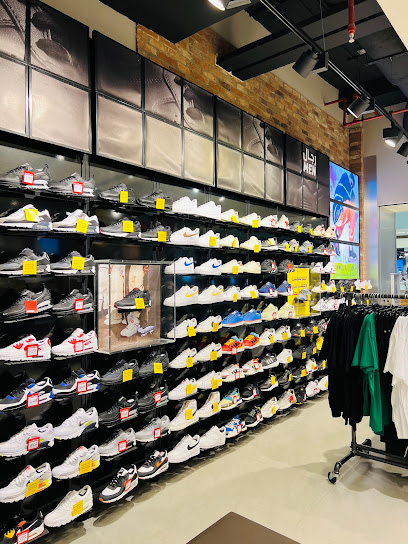 Foot Locker - Riyadh 12212