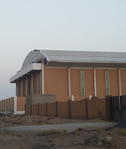مدرسة الحجفار للبنين - GVR2+P4P -