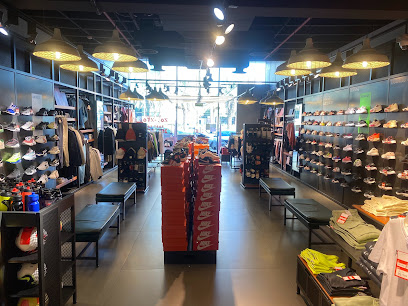 Nike Store - Riyadh - +966 11 416 9318