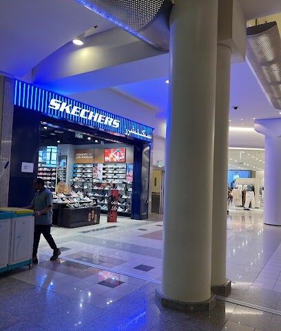 Skechers - Kingdom Mall - Riyadh - +966 56 144 1648