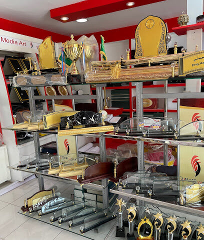 فنون للدعاية والإعلان - Yanbu - +966 55 704 6561