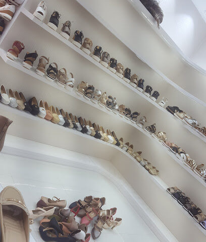 Front shoes - Jeddah - +966 50 452 6872